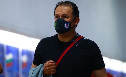 Juan Reynoso se preocupa poco por empate de Cruz Azul ante equipo haitiano