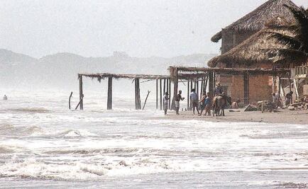 Chiapas refuerza vigilancia ante alerta por mar de fondo