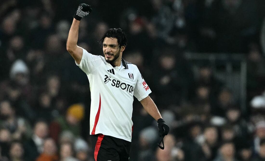 Raúl Jiménez tras igualar récord del Chicharito Hernández; “Ni me acordaba, la verdad” FOTO: AFP