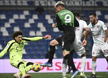 Salernitana sobrevivió el empate gracias a Memo Ochoa pero no puede salir de la zona de descenso