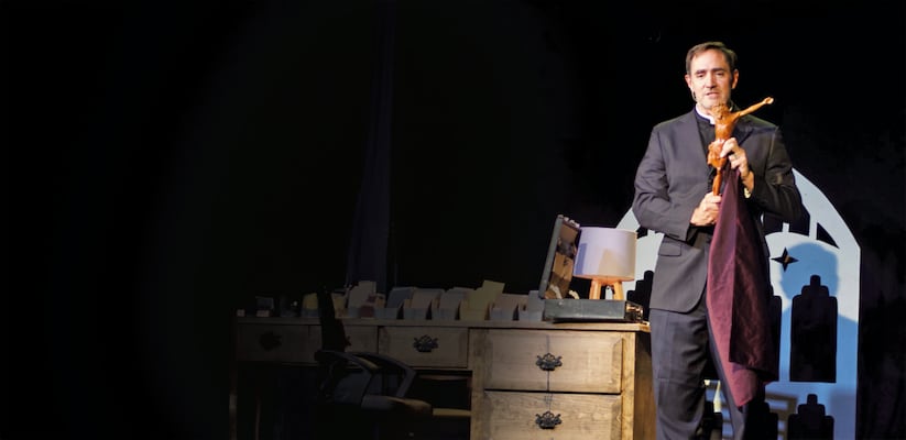 Mi Cristo roto intenta dar luz: Alberto Mayagoitia