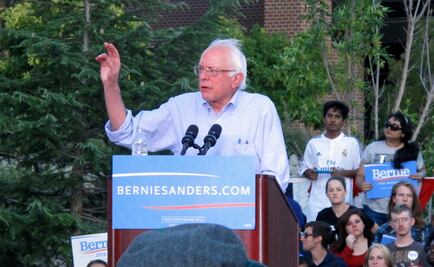 Critica Sanders un programa de migración de Obama