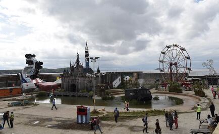 El "Disneyland" de Banksy provoca reventa