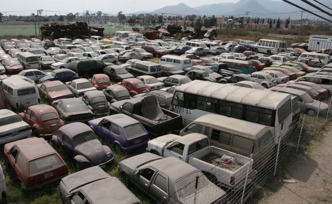 Hasta el momento no se cuenta con reclamos por parte de particulares que tuvieran algún automóvil al interior de los 42 corralones en donde se ha llevado a cabo la depuración. (Foto: Especial)
