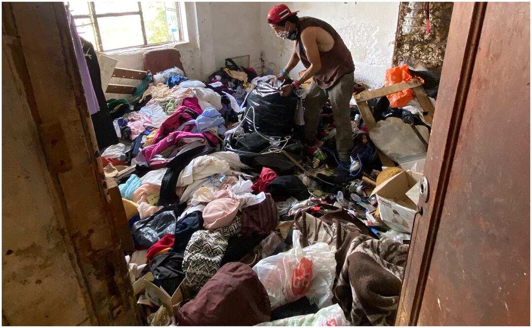 Este 20 de septiembre se realizó un operativo en un departamento de la Colonia Morelos, en la alcaldía Cuauhtémoc, de donde fueron retiradas alrededor de tres toneladas de basura. Foto: Especial