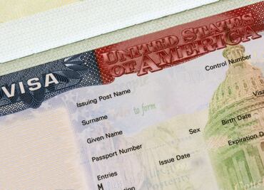 Sin seguro médico, negarán la visa estadounidense para inmigrantes