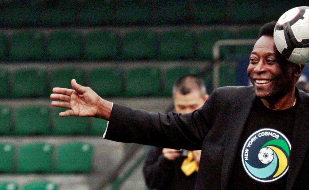 Pelé se retiró en 1977 en el Cosmos, en el que jugó tres años (Foto: Reuters/Archivo)