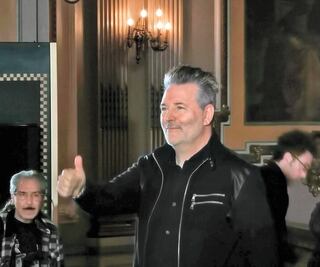 Miguel Mateos se carga de energía