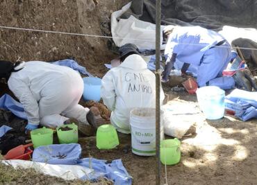 Localizan restos de 18 personas en fosa de panteón municipal de Jojutla, Morelos; también encuentran bolsas con material óseo