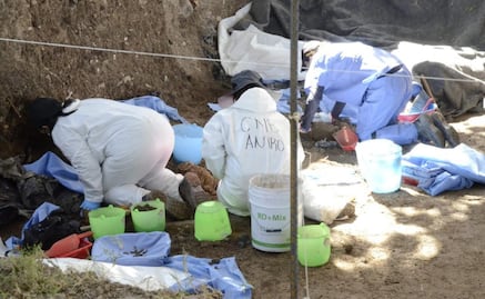 Localizan restos de 18 personas en fosa de panteón municipal de Jojutla, Morelos; también encuentran bolsas con material óseo 