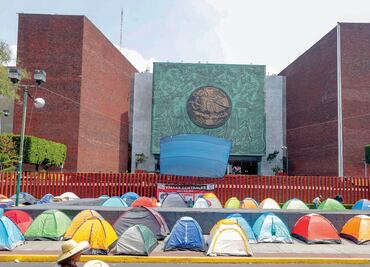 The education reform is at risk