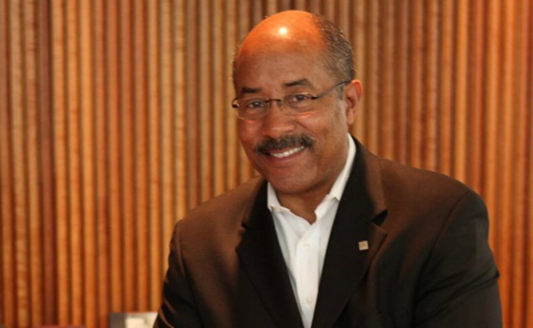  Ed Welburn, líder de Diseño Global de GM, se retira