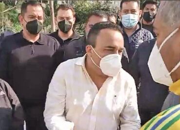 Cuatro días después, edil verifica daños y lo corren