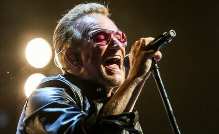 Mujer que "rescató" a Bono es abucheada en concierto de U2