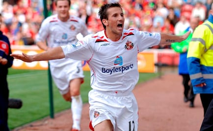Muere Liam Miller, ex futbolitsa del Manchester United