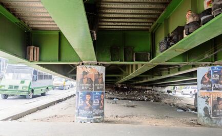 Alertan de riesgos en bajo puente de la carretera México-Texcoco