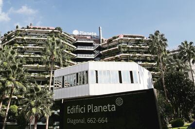 Editoriales en español dan la espalda a Cataluña 