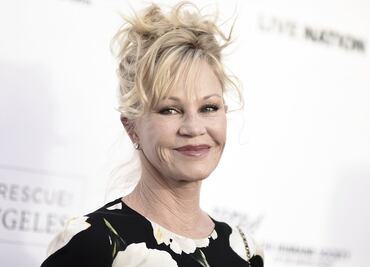 Melanie Griffith encanta a sus fans, posa en lencería a los 63 años