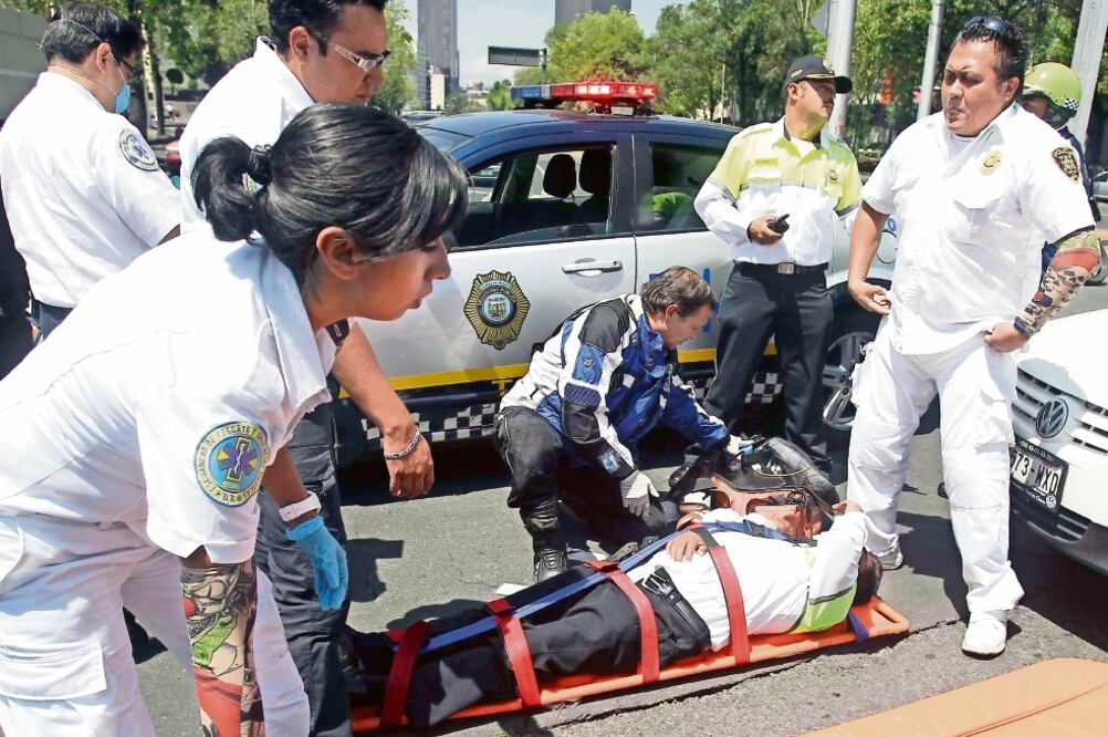 Muchas de las agresiones a los uniformados se deben a la subvaloración que se les tiene como autoridad y el estigma de que “todos son corruptos” (ARCHIVO EL UNIVERSAL)