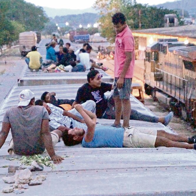 En abril pasado, la ONG 1800 Migrante denunció la desaparición de 11 ecuatorianos y el secuestro de cinco a manos del cártel de Los Zetas. ARCHIVO EL UNIVERSAL