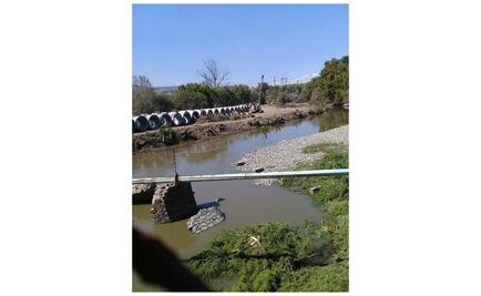 Ambientalistas lamentan continuación de trabajos de revestimiento en río Tula