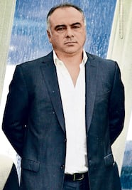 Memo Vázquez no sale del Veracruz