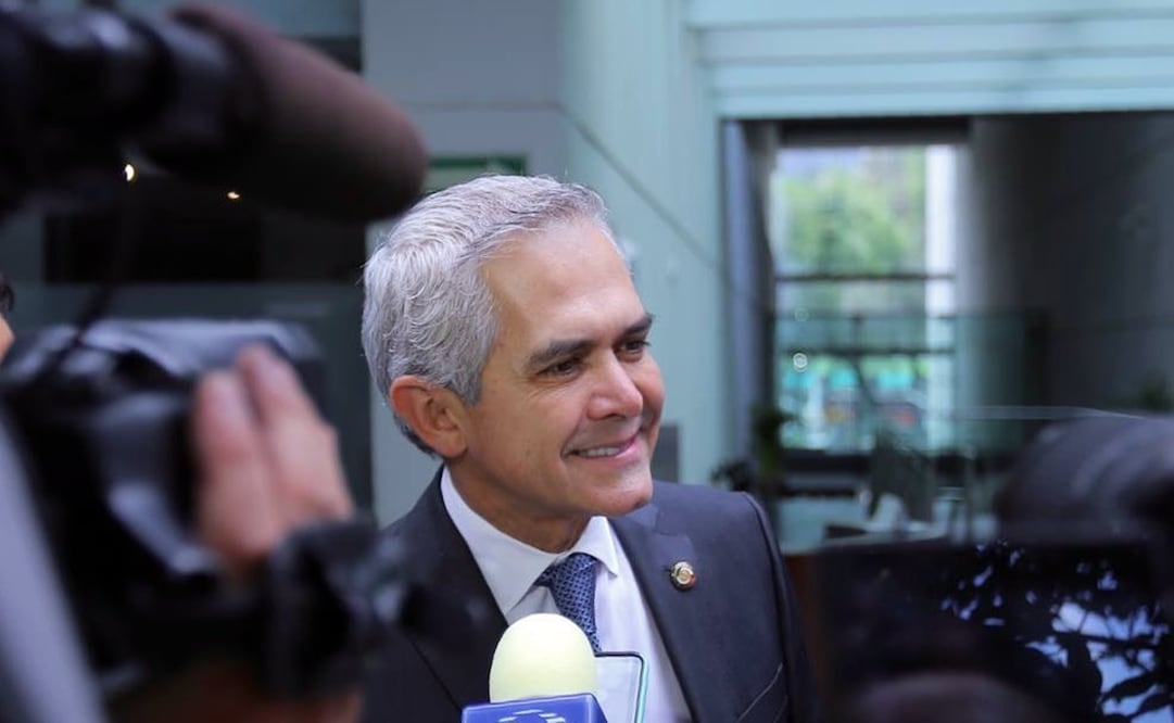 El senador perredista indicó que "no hay discusión y el consenso está clarísimo en la parte medicinal”. FOTO: tomada de Twitter @ManceraMiguelMX