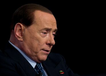 Juzgarán a Berlusconi por sobornar a testigos en caso 'Ruby'