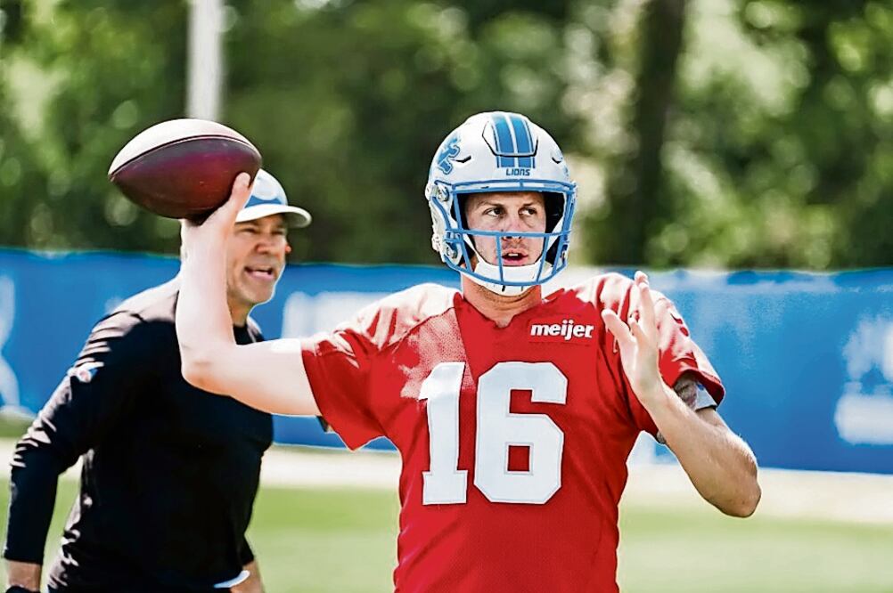 Jared Goff, a hacer valer su experiencia. Foto: de DETROIT LIONS