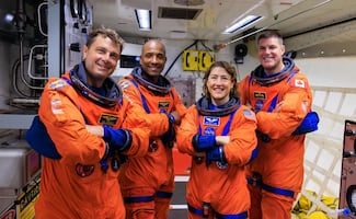 Tripulación de Artemis analiza el riesgo de radiación