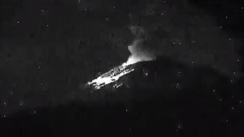Popocatépetl registra cuatro explosiones durante la madrugada de este viernes