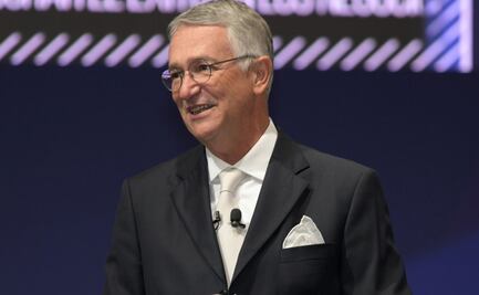 Ricardo Salinas presume su "siguiente nuevo juguete" para Navidad