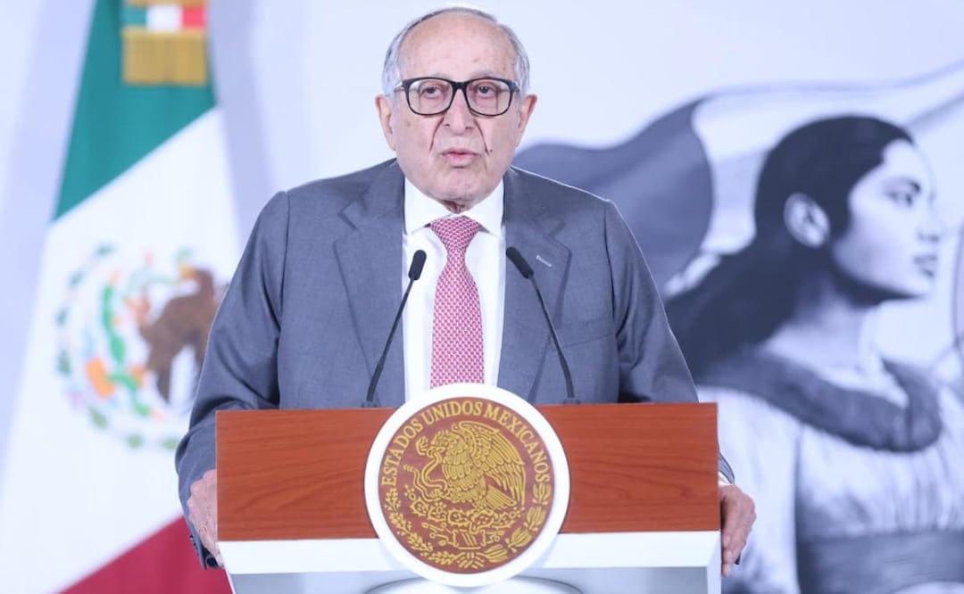 David Kershenobich, titular de la Secretaría de Salud, durante la conferencia de prensa de la presidenta Claudia Sheinbaum (07/08/2026). Foto: Luis Camacho / EL UNIVERSAL