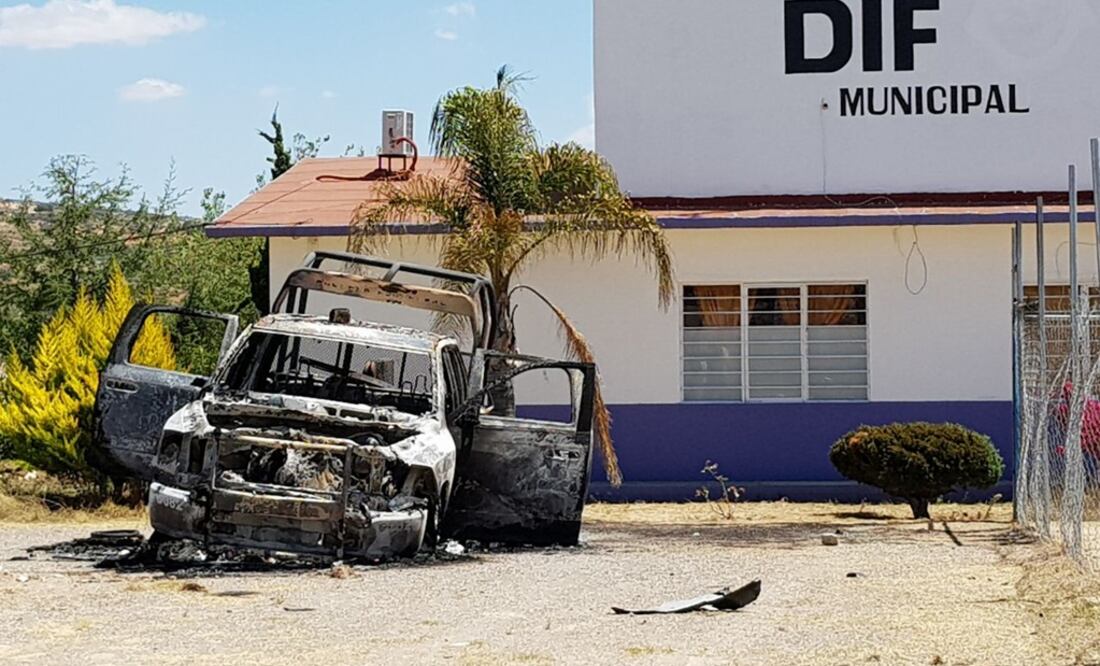 El edil Rubén Alcides argumentó que fue la asamblea de la comunidad la que decidió la tarde del lunes retirar los escombros del 19 de junio de 2016.(Fotos: Especial)