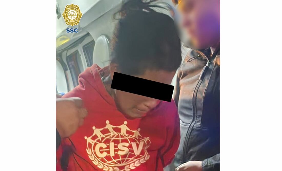 Una mujer en situación de calle amenazó con un cuchillo a comensales y empleados de una sucursal de Starbucks en la colonia Condesa (08/01/2025). Foto: Especial