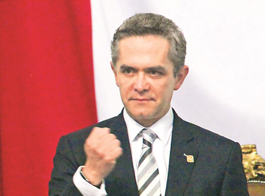 Mancera, el segundo round por los minisalarios