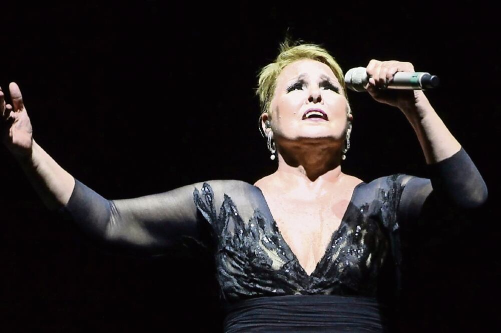 La leona dormida rugirá con CD en vivo