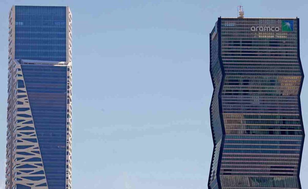 La torre de Aramco, la empresa petrolera estatal de Arabia Saudita, en Riad. Foto: Fayez Nureldine / AFP