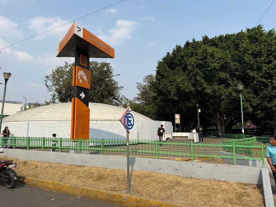 Hombre muere tras caer 30 metros dentro del Metro Camarones. (Foto: especial)