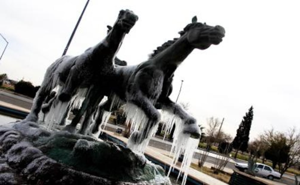 Frente frío 23 mantendrá clima gélido y nevadas en el país