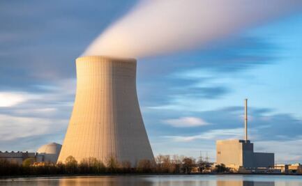 Demanda de electricidad se duplicará en países en desarrollo: Banco Mundial; firma acuerdo para uso responsable de energía nuclear