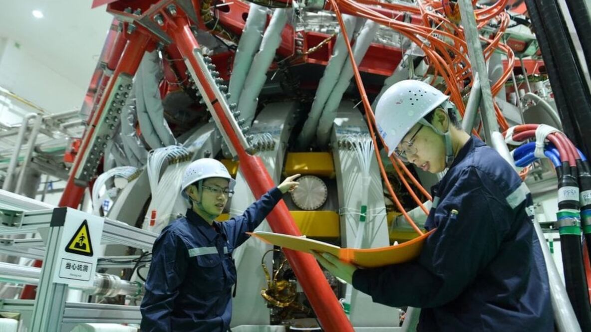 El HL-2M funciona como un "sol artificial". Foto: Getty vía BBC