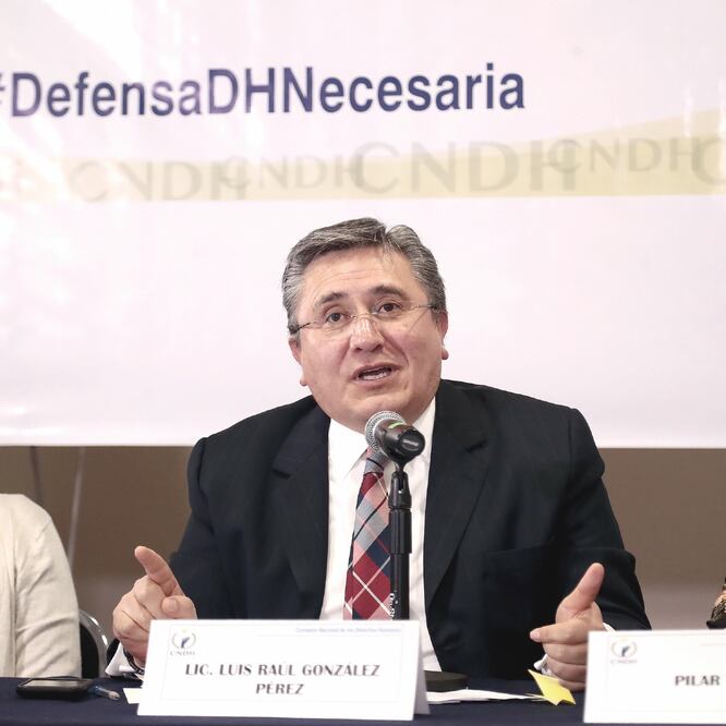 Sin recursos. La CNDH dirigirá oficios a Gobernación y Hacienda para que depositen 75 mdp al mecanismo de protección a personas. (ARCHIVO EL UNIVERSAL)
