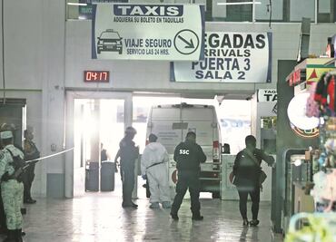 Mueren 2 ladrones al intentar robar camioneta de valores