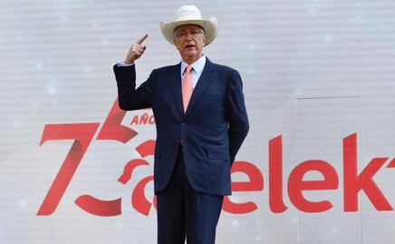 Con sombrero blanco, Salinas Pliego lamenta asesinato de Carlos Manzo; “qué puede ser más importante que eso”, dice