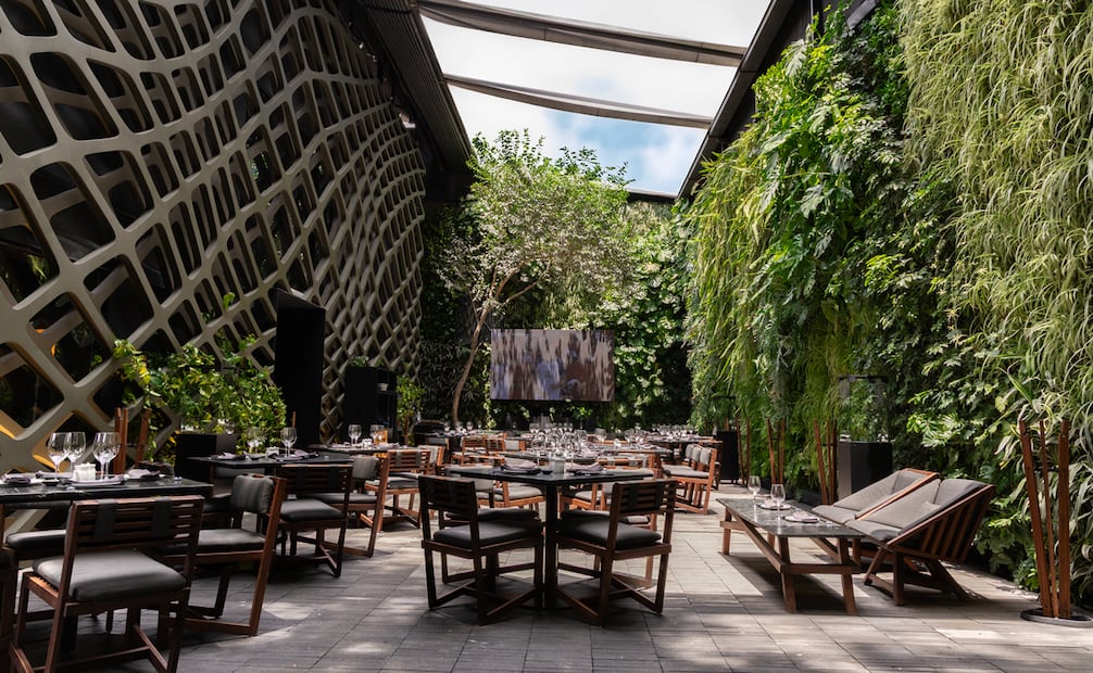 Tori mantiene el estilo de diseño de Michel Rojkind, pero ahora integra la visión de Esrawe Studio en sus espacios. Foto: Cortesía Tori