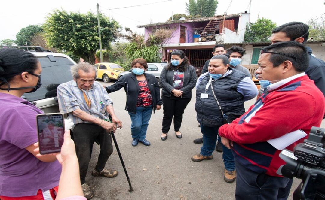 Foto: Cortesía del Ayuntamiento de Córdoba / El adulto mayor fue trasladado a un albergue temporal tras las situaciones graves de desnutrición que presentaba