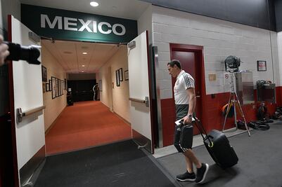 Esto costó la operación para que Guardado juegue vs Alemania