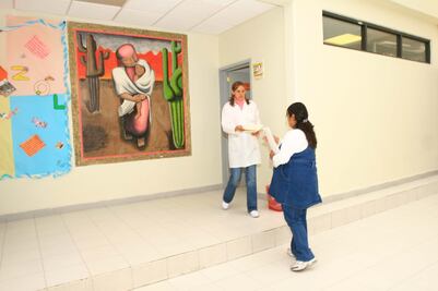 Por matrimonio forzado y violaciones, 9 mil 876 niñas fueron madres en 2020: Conapo