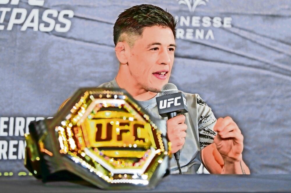 Afirma que cada quien libra obstáculos como puede. Foto: EFE